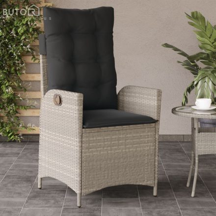 vidaXL világosszürke polyrattan dönthető kerti szék párnával