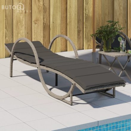 vidaXL világosszürke polyrattan napozóágy párnával 60x199x42 cm