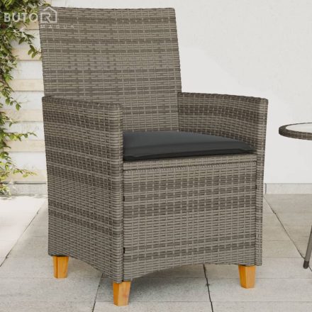 vidaXL 2 db szürke polyrattan és tömör fa kerti szék párnával