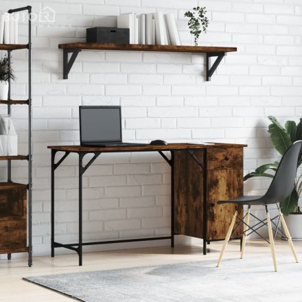 vidaXL füstös tölgy színű szerelt fa számítógépasztal 131 x 48 x 75 cm